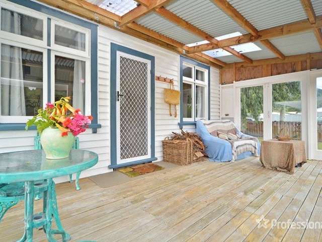 16 Brandon Street Featherston_2