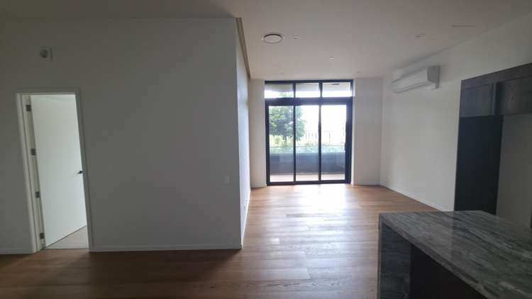 202/48 Esmonde Road_4