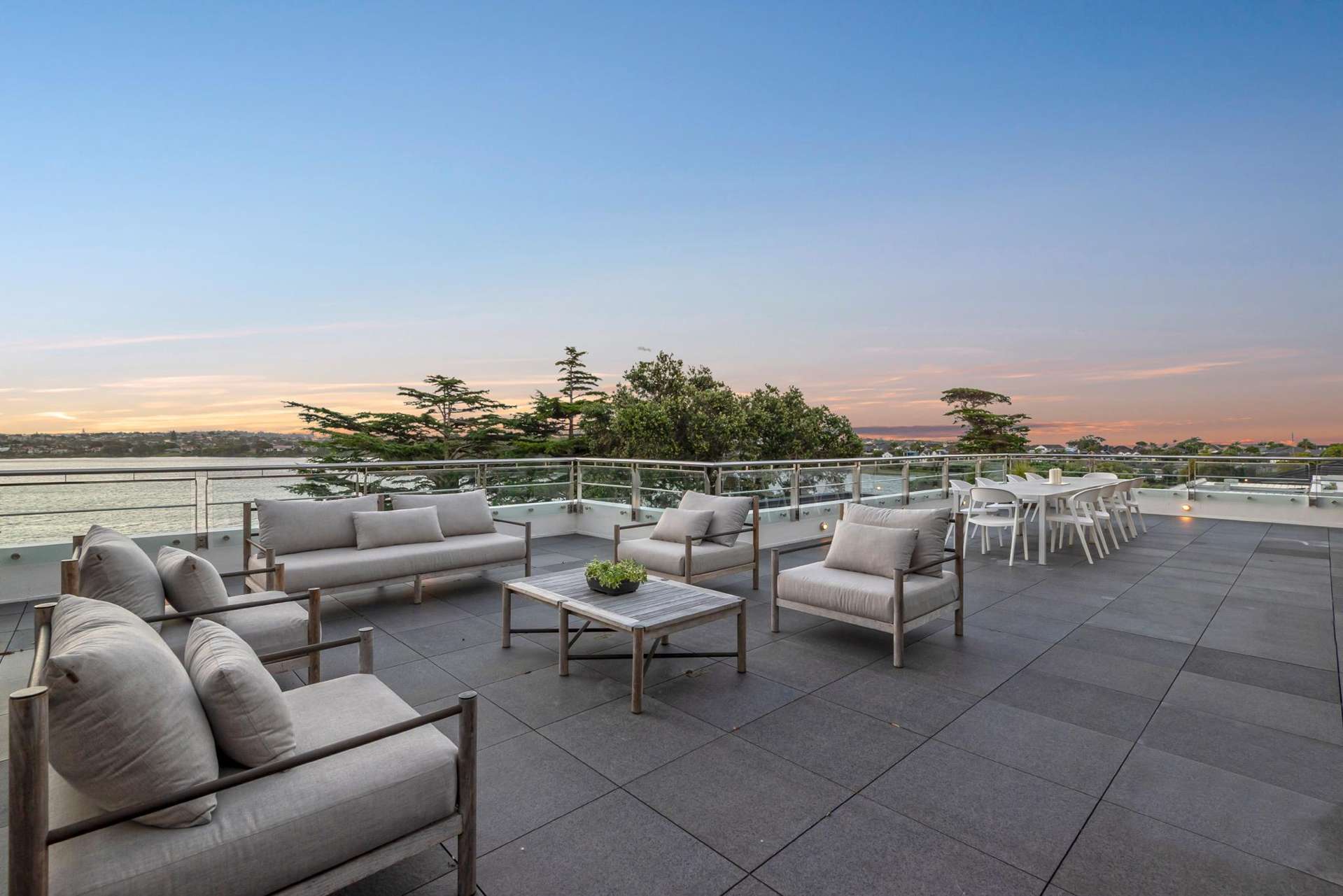 10/258 Hurstmere Road Takapuna_0