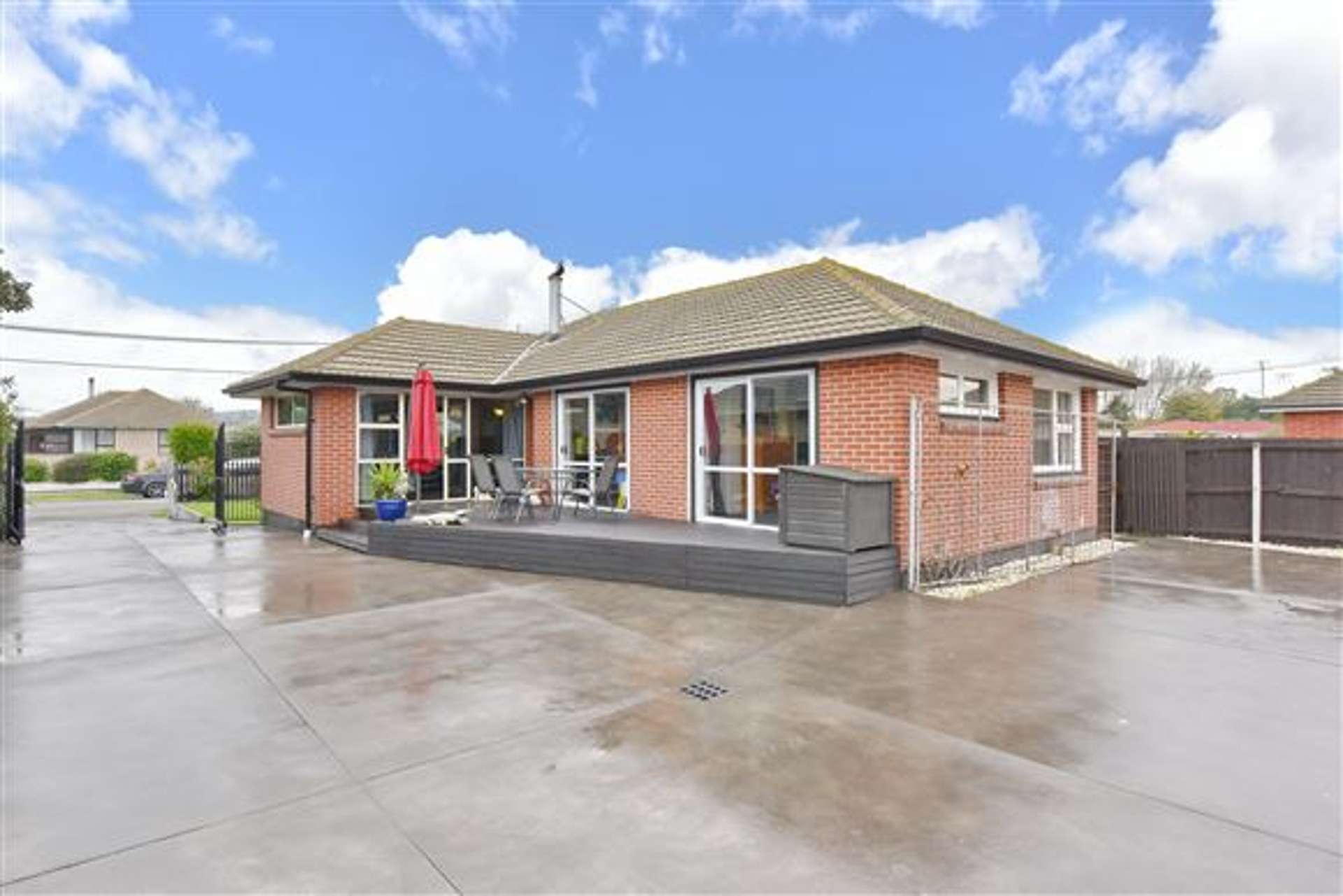 227 Shortland Street Aranui_0