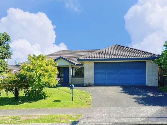 Adree Cl, Spacious Family Home