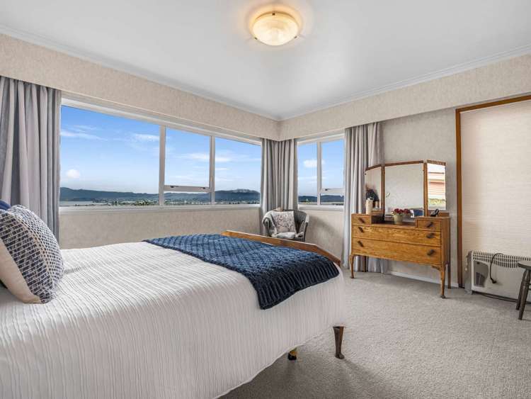 30 Russell Crescent Western Heights_13