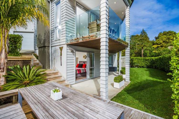 15 Kahikatea Close Campbells Bay_2