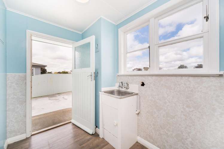 14 Belvedere Crescent Takaro_25