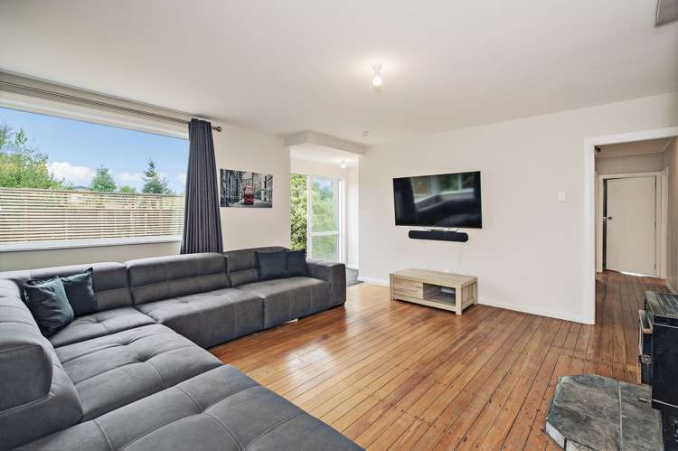 5702 West Coast Road Springfield_10