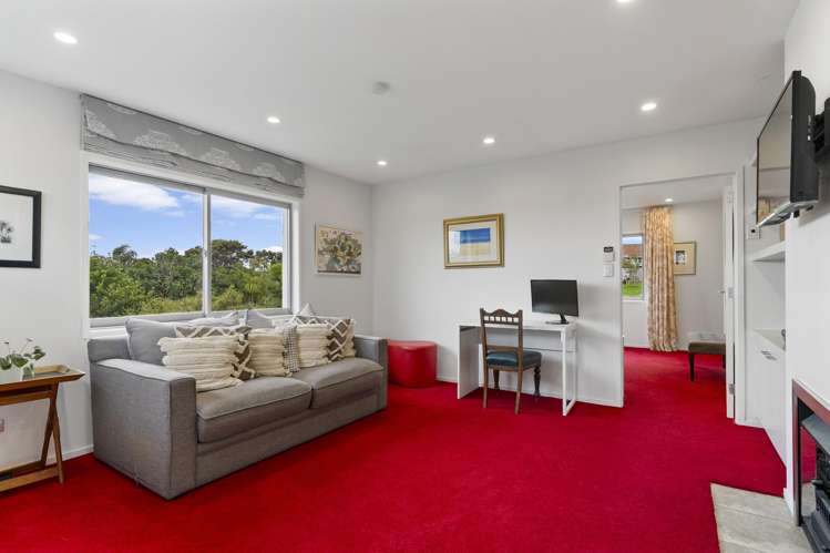 28 Tirotai Crescent Westmere_11