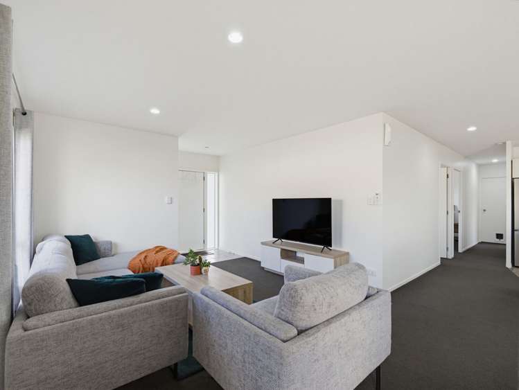 11/15 O'Sullivan Place_4