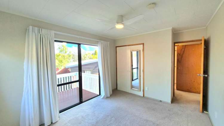 1 Charnley Grove Glenfield_7