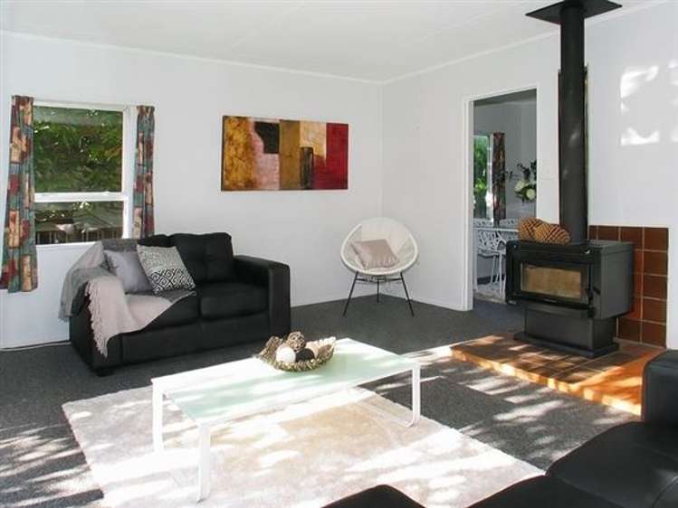 2 Pascoe Avenue Paremata_11