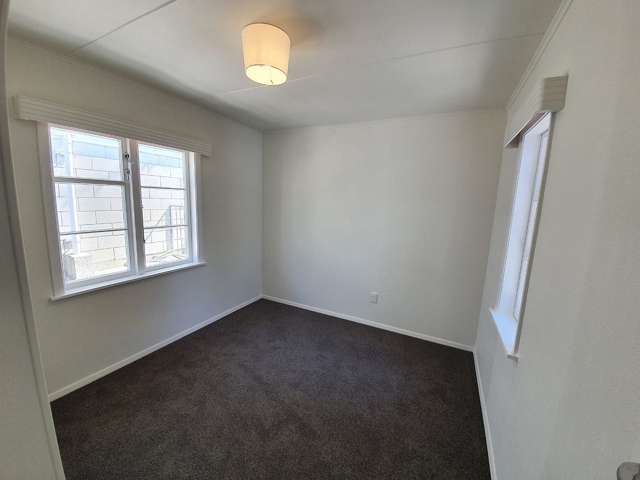 17 Karaka Street Wainuiomata_2