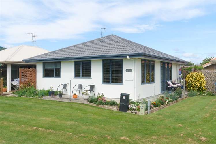 13 Ivy Crescent Richmond_8