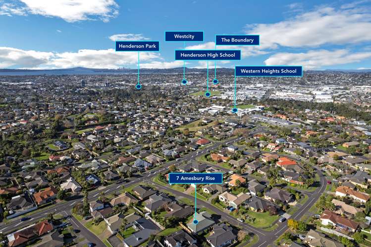7 Amesbury Rise Henderson_24