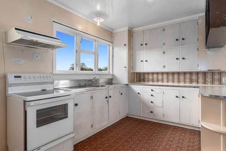 81 Station Road Kamo_5