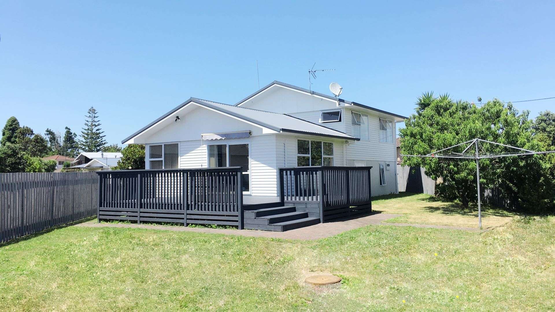 36 Rewarewa Road Te Atatu Peninsula_0