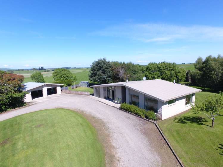 562 Gill Road Springhills Southland Rural Property For Sale One