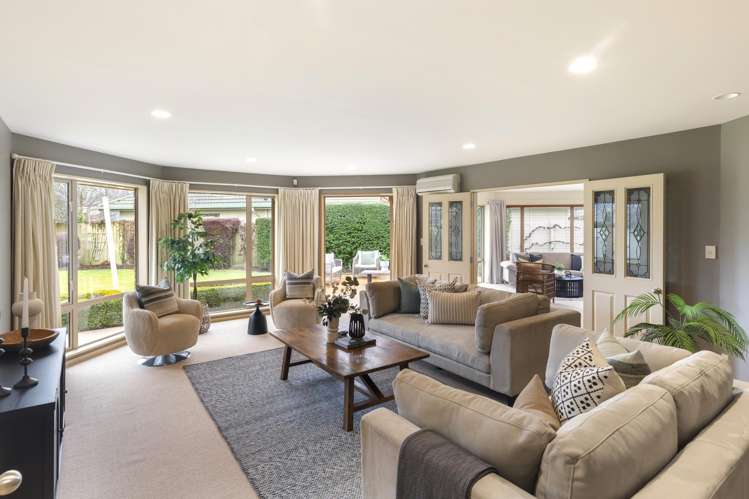 1 Becmead Drive Harewood_2