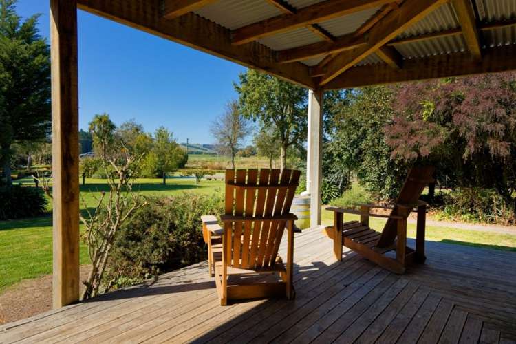 8 Old Main Road Cheviot_17