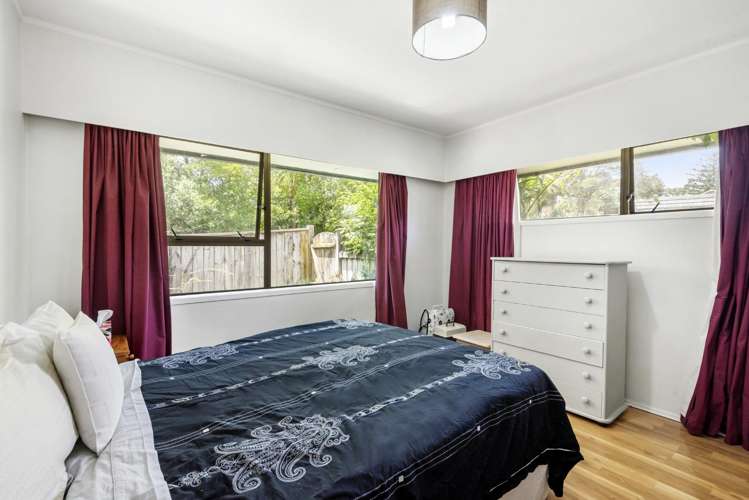 1/4 Tusac Place Totara Vale_9