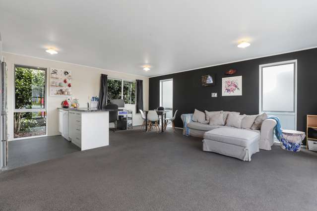 27a Bruce Avenue Glenview_3