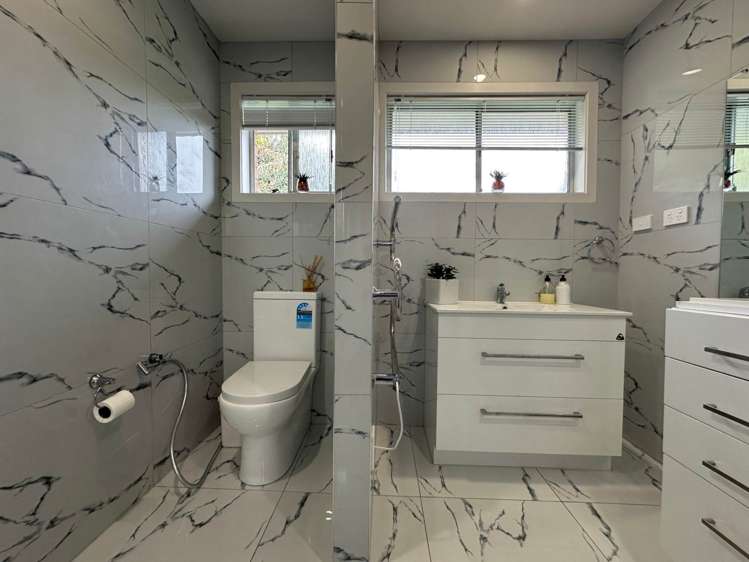 4/43 Abbotts Way Remuera_10