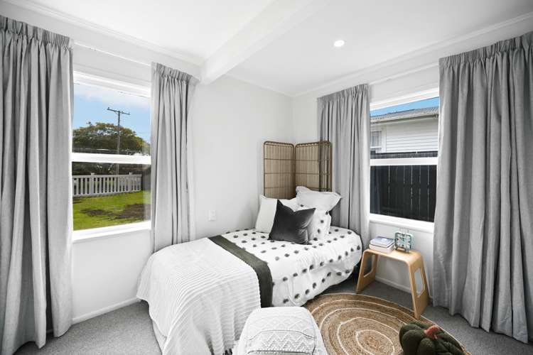 66 Lewis Street Glenview_16