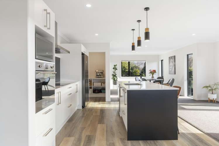 27 Cemetery Road East Taieri_5