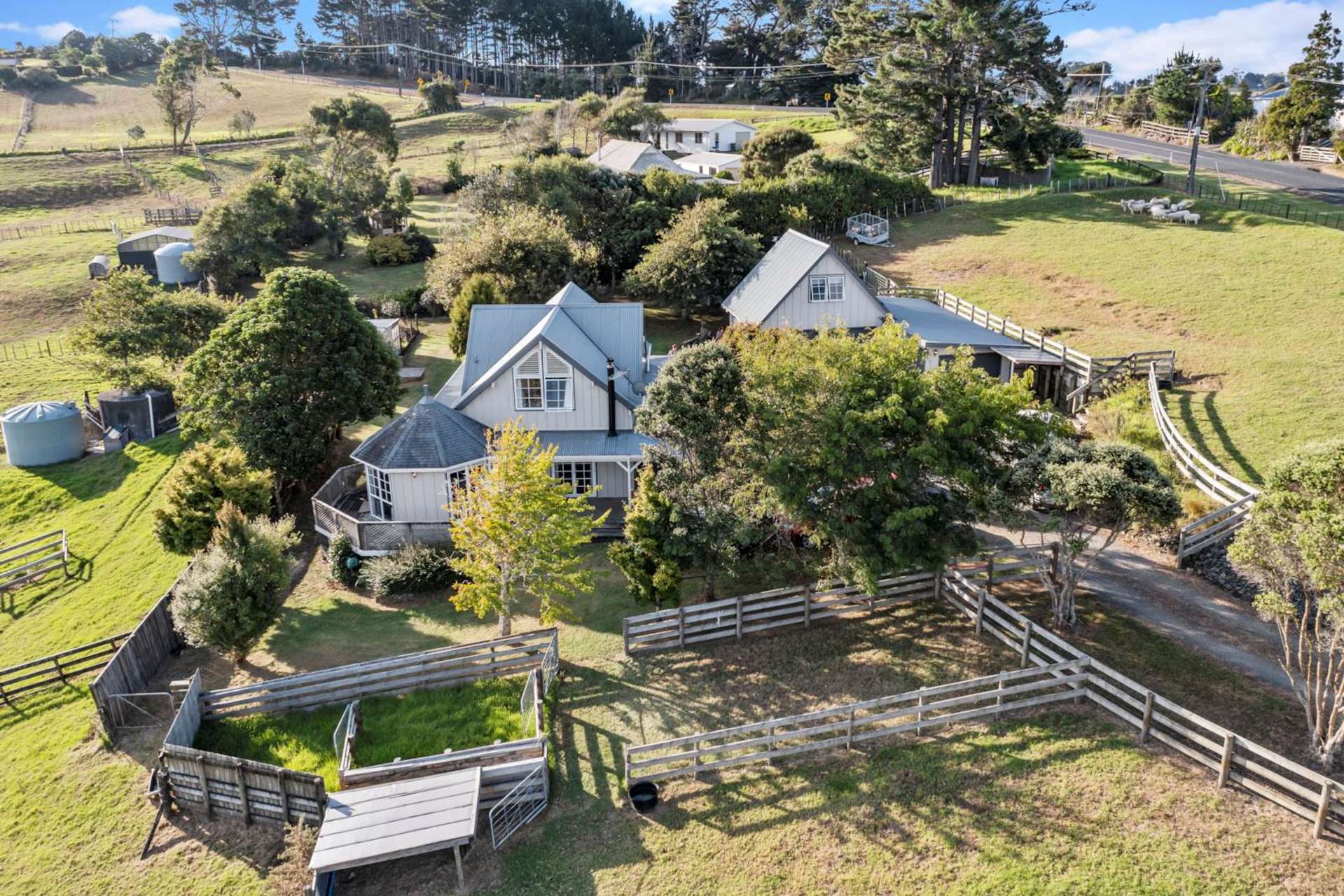 1457 Old North Road Helensville_0