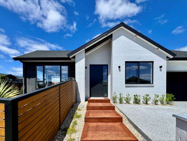 35 Tukutata Crescent_3