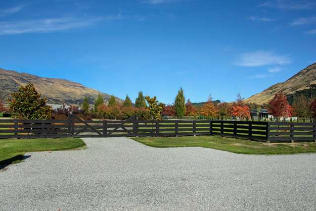 14 Little Orchard Way Wanaka_3