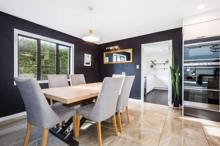 88 Queen Charlotte Drive Aotea_7