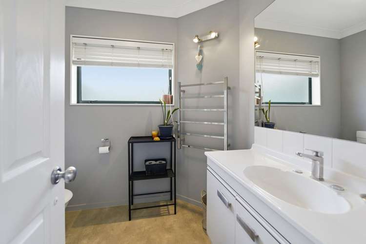28b Laburnum Glen Mount Maunganui_15