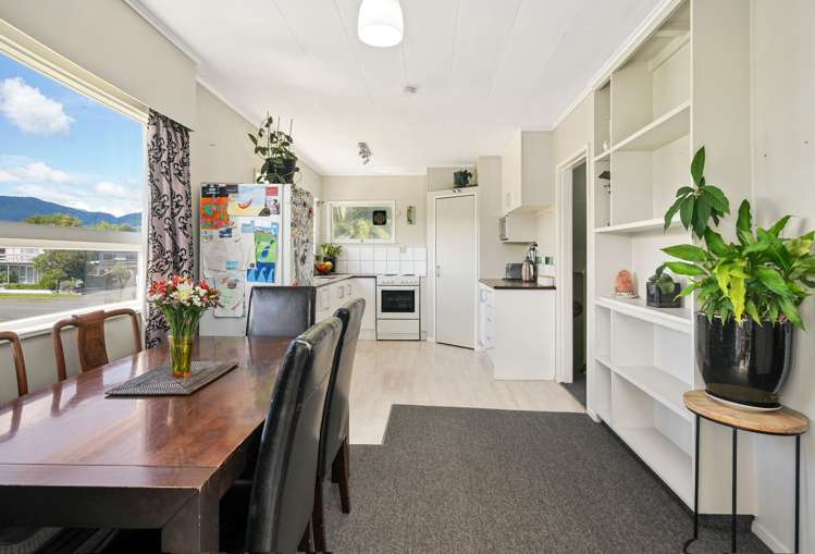 3 Kent Street Stoke_11