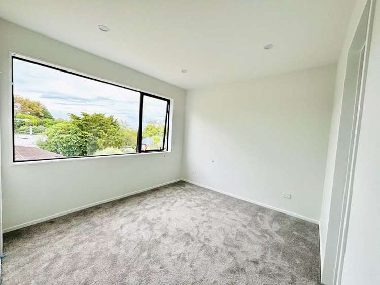 2B/2 Grove Lane Pakuranga_10