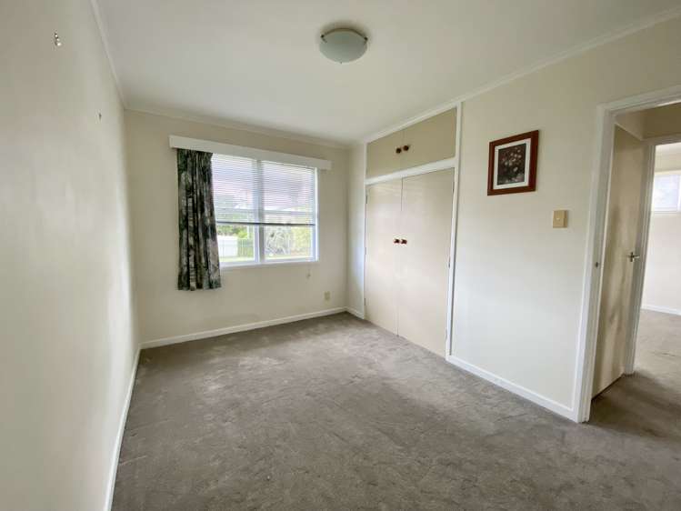 6 Totara Road Te Atatu Peninsula_11