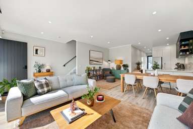 8 Roundel Crescent_1