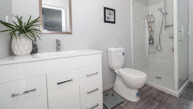 695f Chester Road Carterton_12