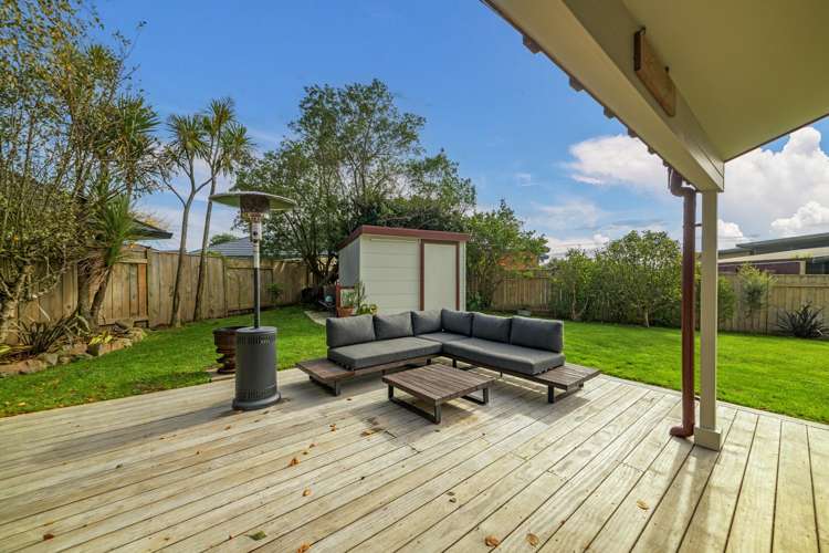 109 Pacific Drive Fitzherbert_16