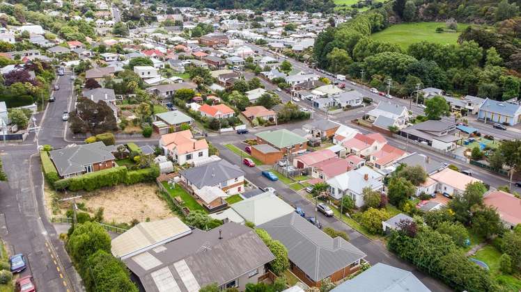 5 Leicester Street North East Valley_9