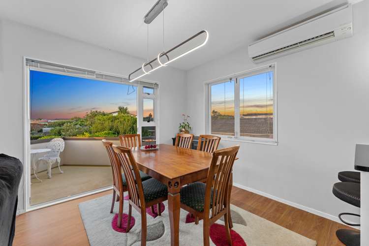 33 Gulf Crest Bucklands Beach_11