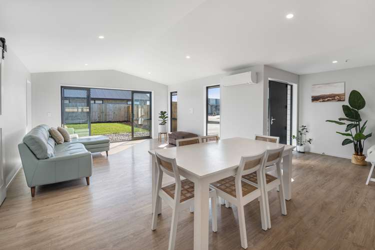 42 Blunden Road Lincoln_8