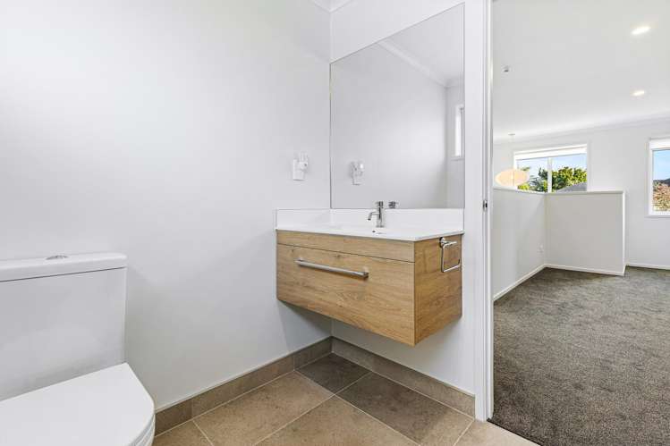 10B Kotuku Street Te Atatu Peninsula_26