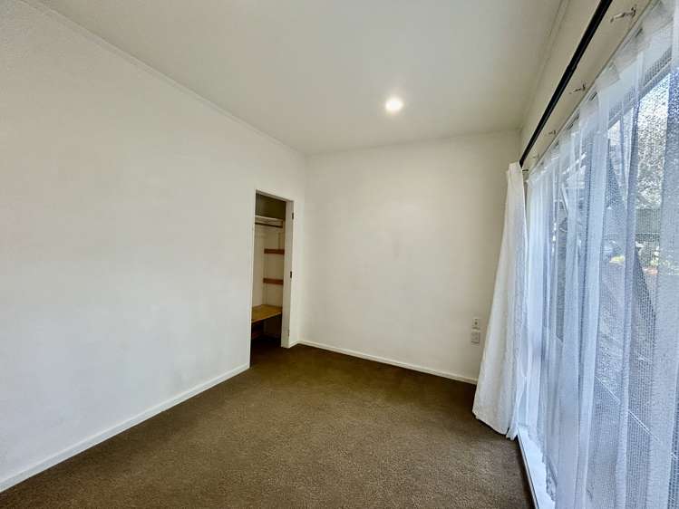 25 Trias road Totaravale_11