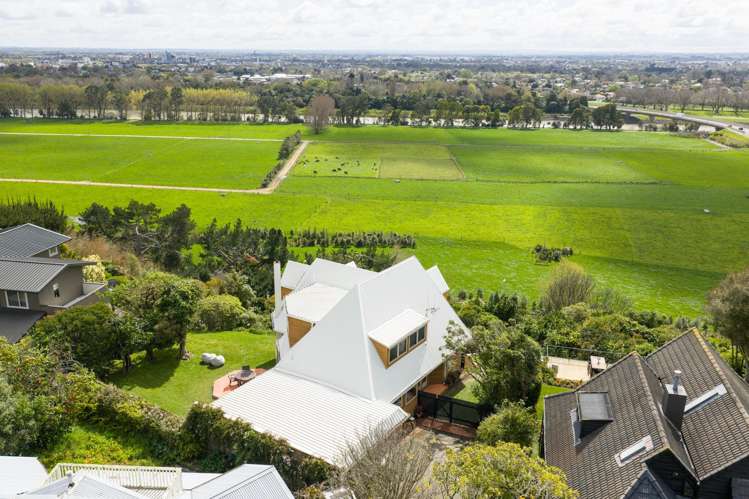 96 Clifton Terrace Fitzherbert_46