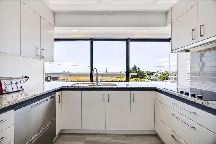 2/11 Hauraki Road Hauraki_14