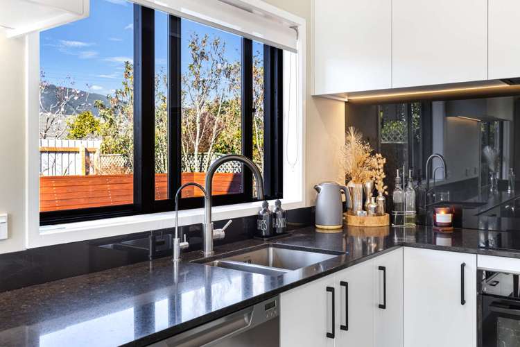 12 Black Street Stoke_6