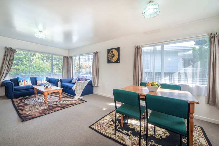 2/63 Ferndale Road Mount Wellington_10