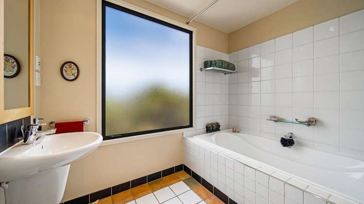 16 Ridgewood Place Shirley_21