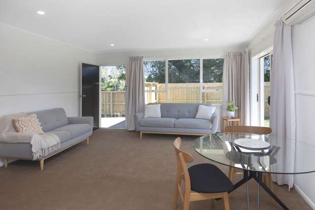 2/11 Heathcote Street Woolston_3