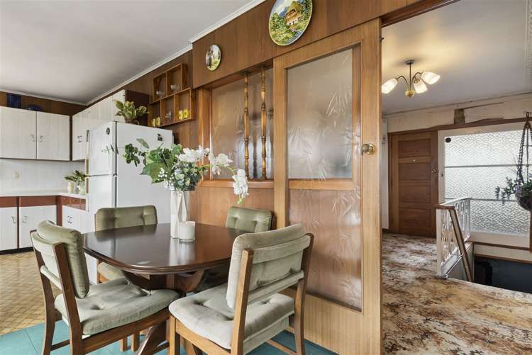 84 Royal View Road Te Atatu South_10