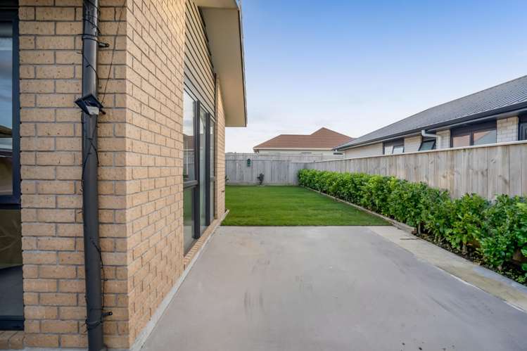 10a Wilton Street Westown_24